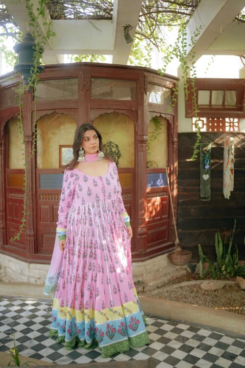 Nazneen (2PC)